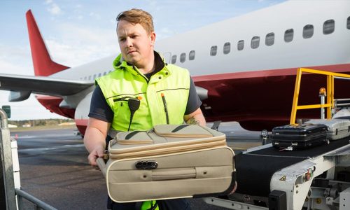 Cercasi addetti carico e scarico bagagli negli aeroporti di Milano